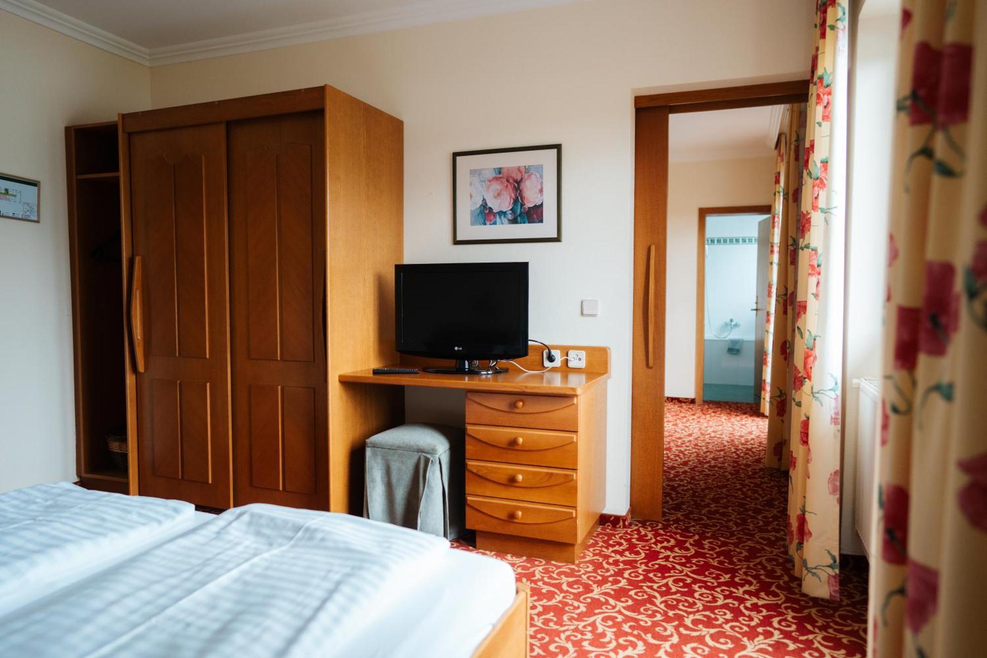 Seehotel Ressmann Drobollach am Faakersee Bagian luar foto