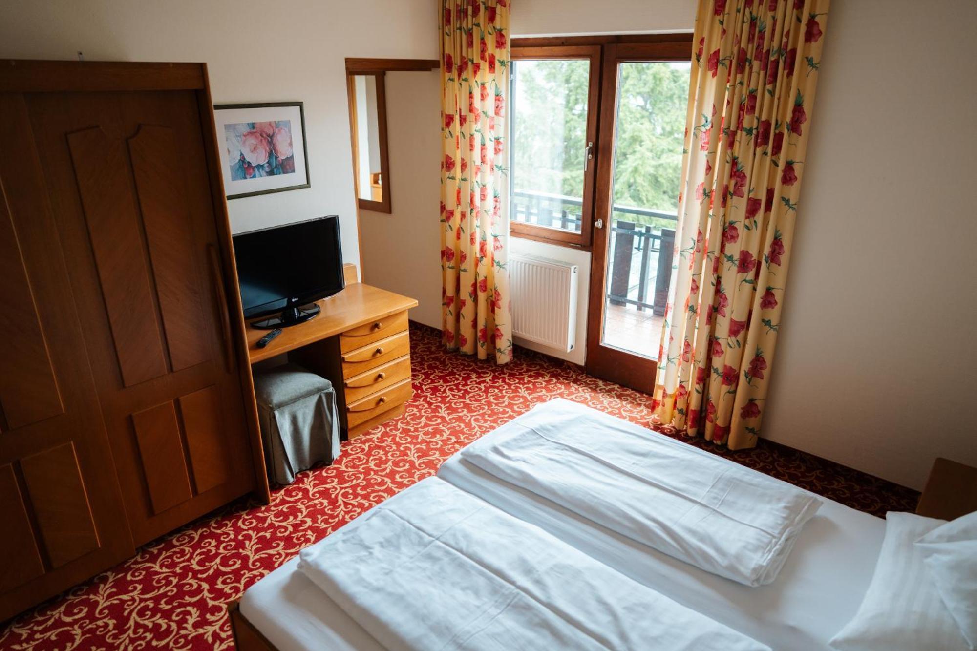 Seehotel Ressmann Drobollach am Faakersee Bagian luar foto